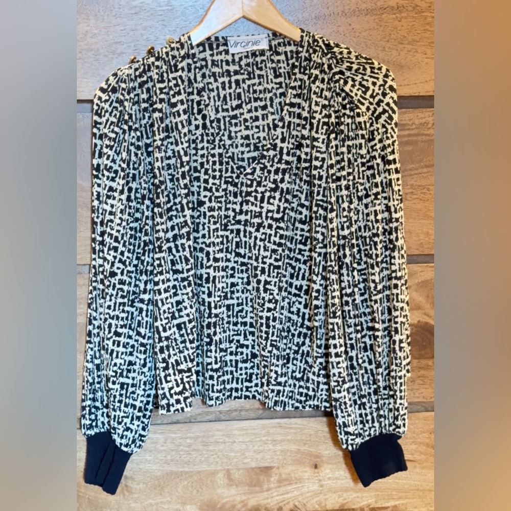 Virginia Paris Vintage Black and White Pleated Top with Gold Buttons
